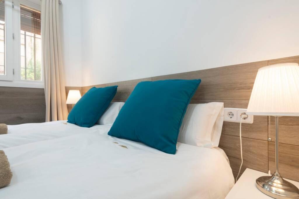 Ferienwohnung Precioso Piso En Paseo De La Bomba Free Parking Granada Exterior foto