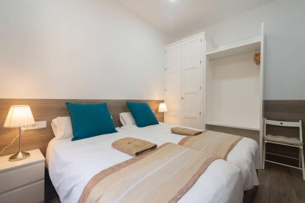 Ferienwohnung Precioso Piso En Paseo De La Bomba Free Parking Granada Exterior foto